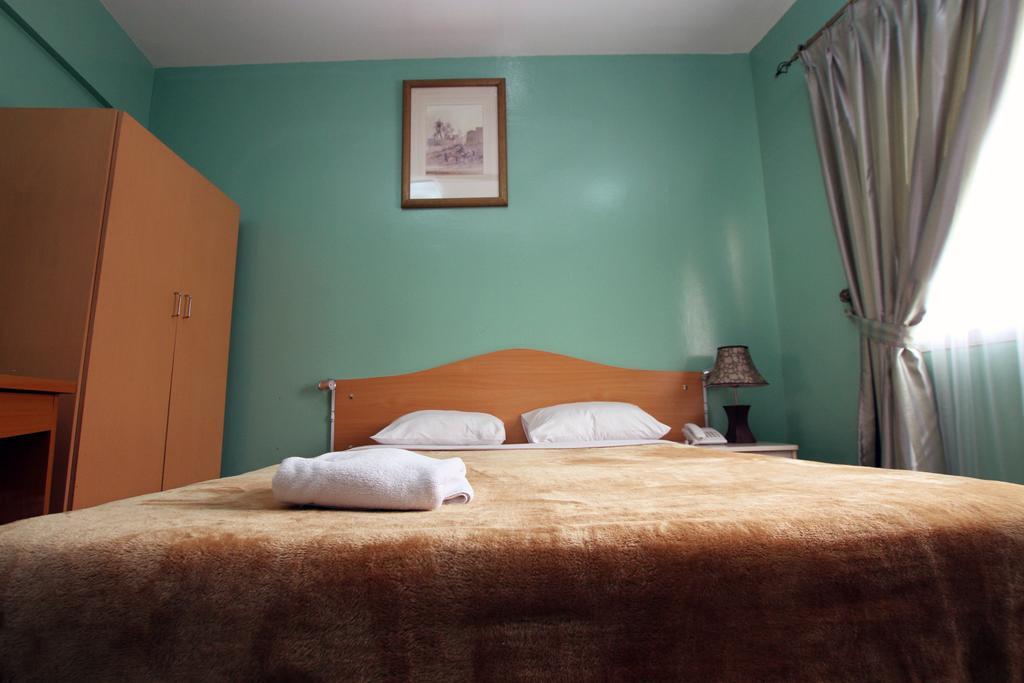 Zaineast Hotel Дубай Екстер'єр фото